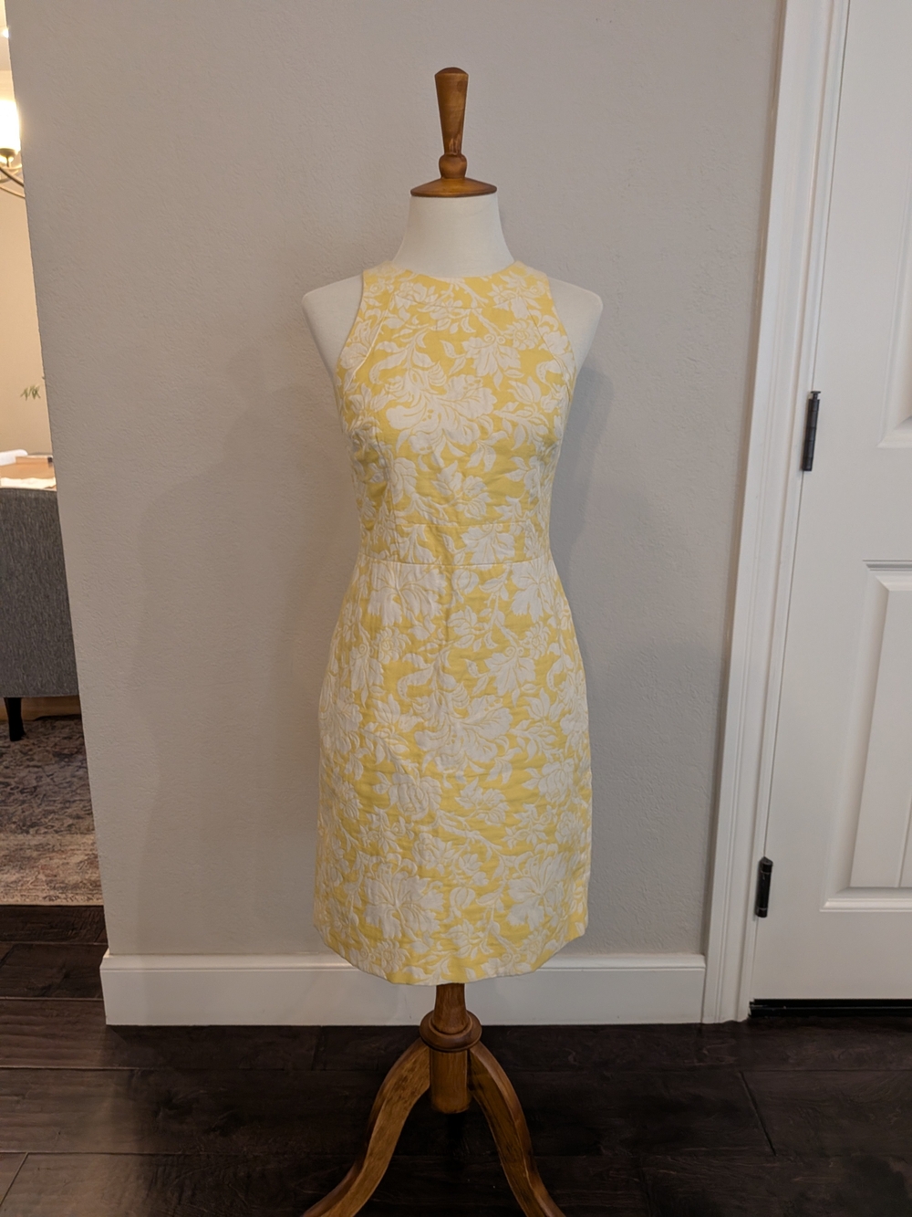 Ann Taylor Yellow and White Floral Sheath Dress
